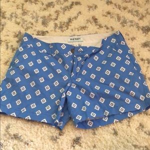 Old navy shorts size 4